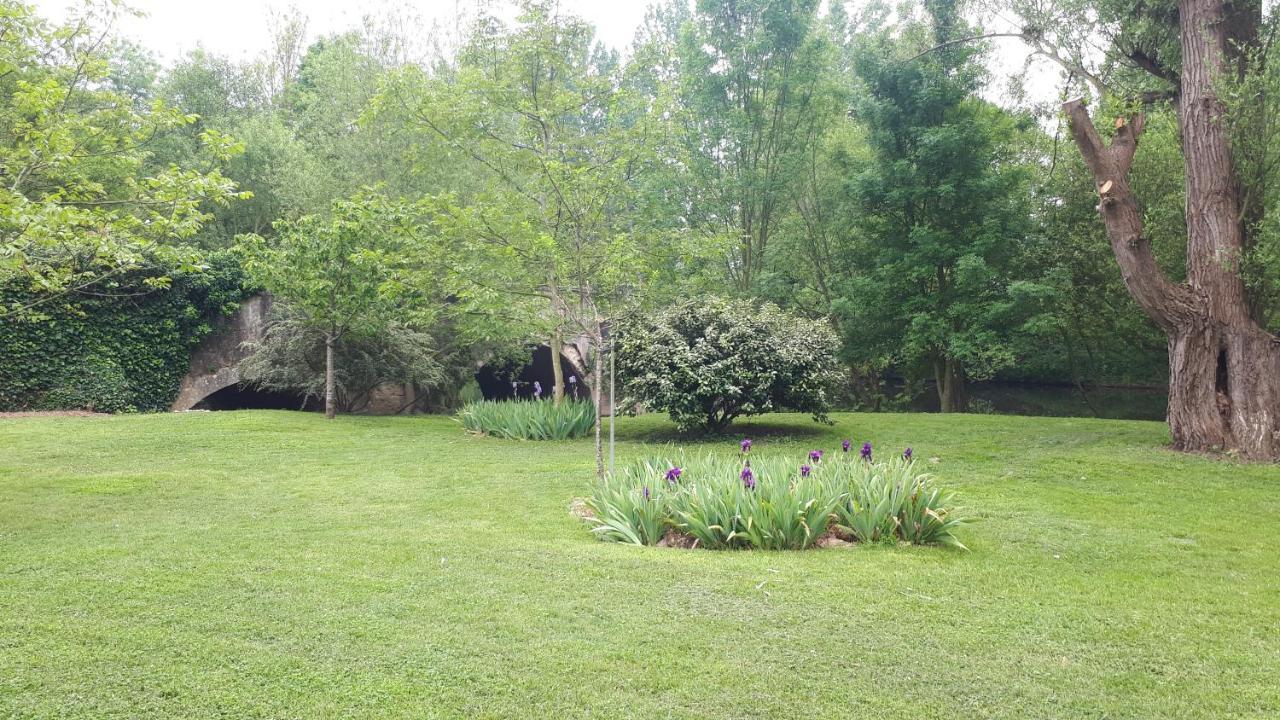 Grand Gite A La Campagne Misse Exteriör bild